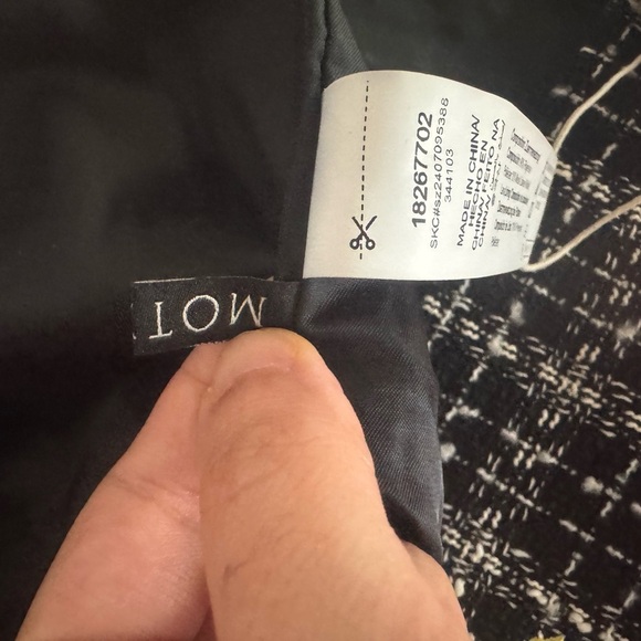 Elegant Black Floral Women's Skirt - Picture 8 of 12